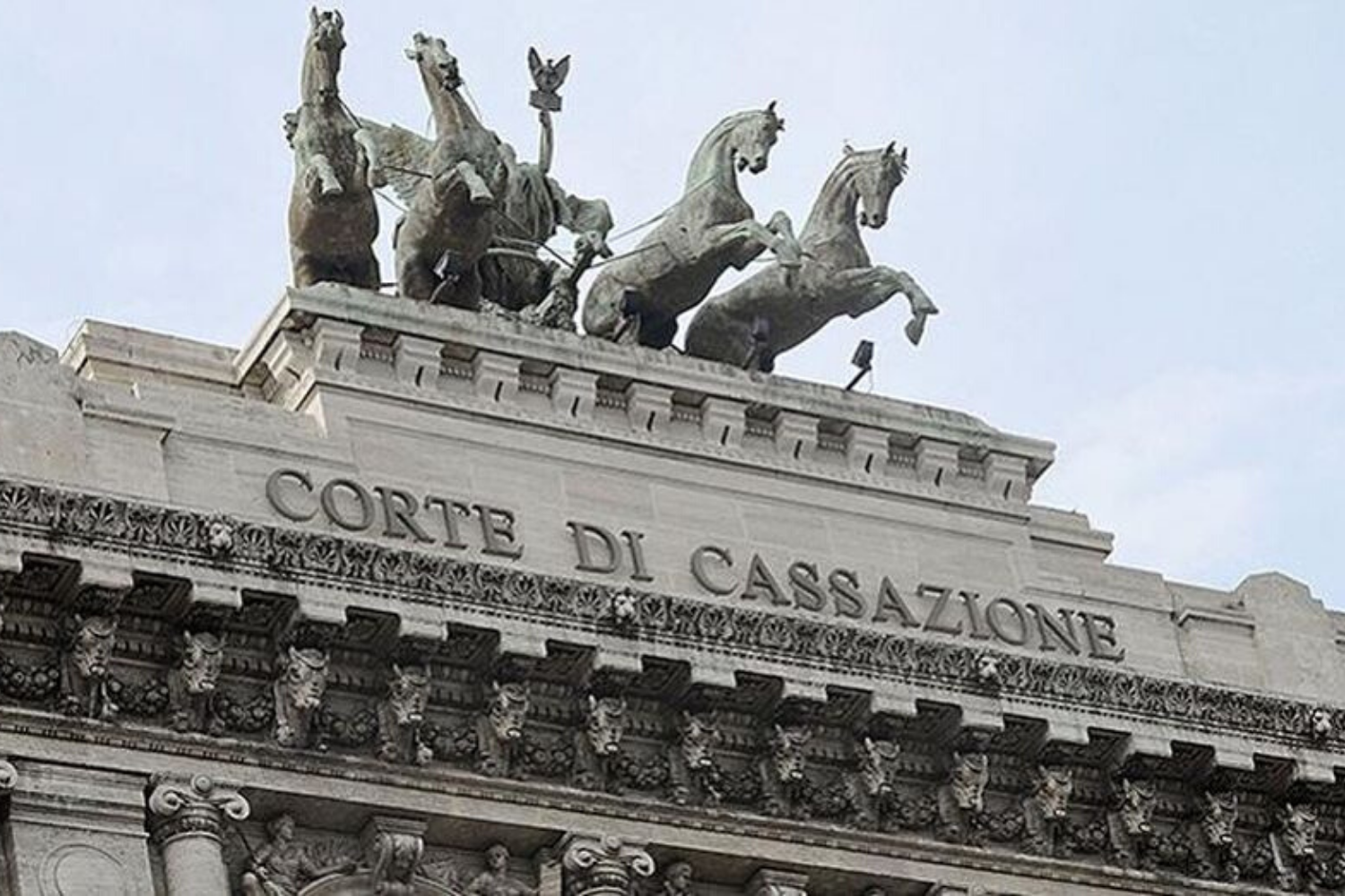 Legittimazione passiva della banca cedente